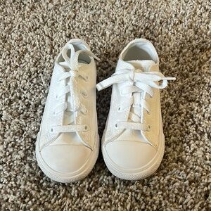 Toddler All White Converse size 9C
